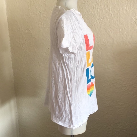 Chaser White Coral Yellow Blue Love Rainbow Hearts T-Shirt Small - Picture 9 of 12